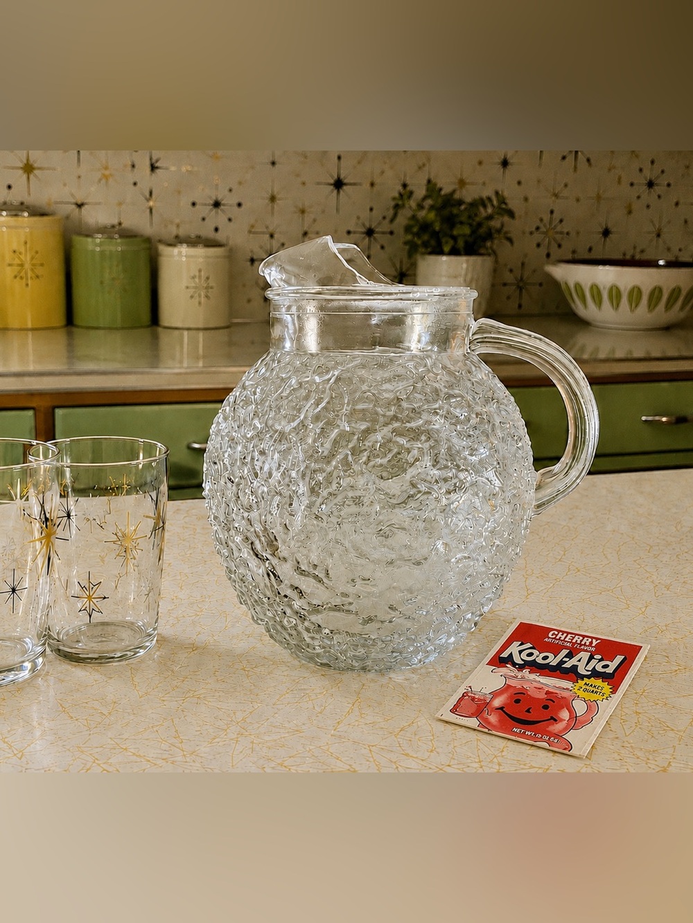 Vintage Anchor Hocking Milano Lido Clear Crinkle Glass Ball Pitcher MCM